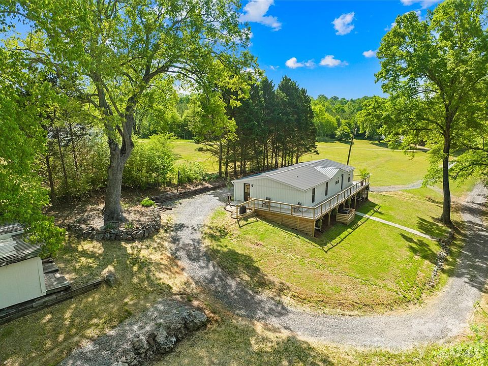 1st image of 1285 Ring Tail Rd