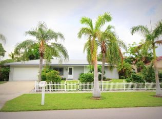 8021 Santa Fe Trl, Boca Raton, FL 33487