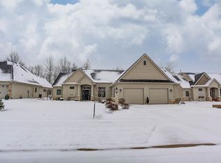 230 Ephron Ct, Huntertown, IN 46748