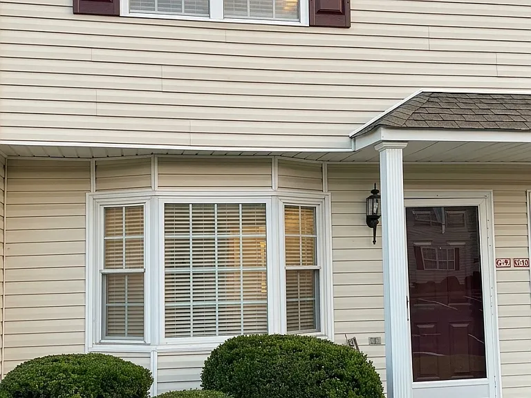 2128 Flagstone Ct #G9 — Photo 1