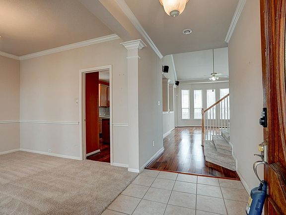 5th image of 13501 Will Rogers Ln