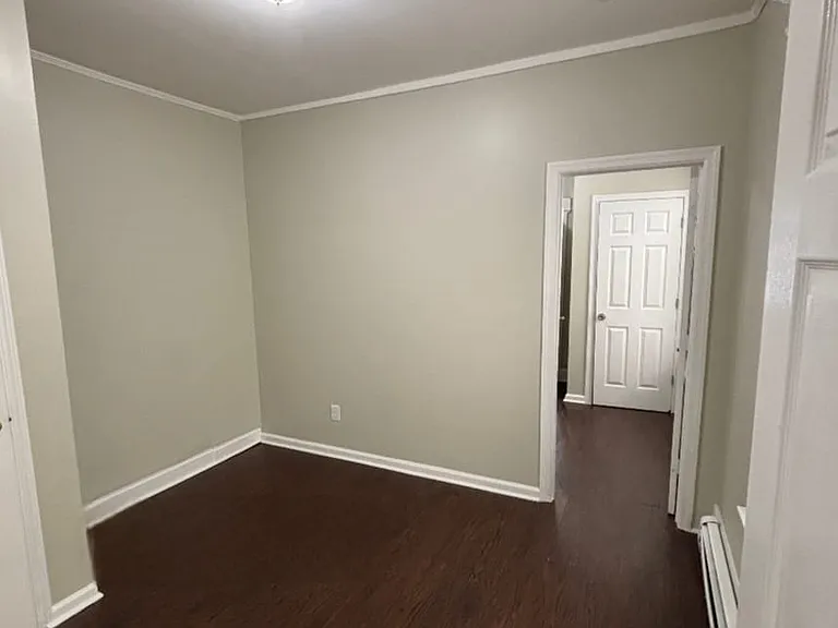 247 Amherst St #1L — Photo 4