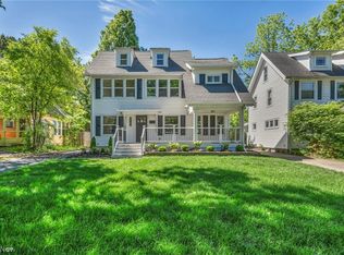 3124 E Overlook Rd, Cleveland Heights, OH 44118