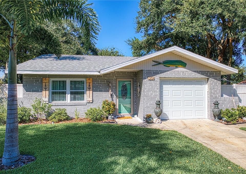 1st image of 1206 Isthmus Dr