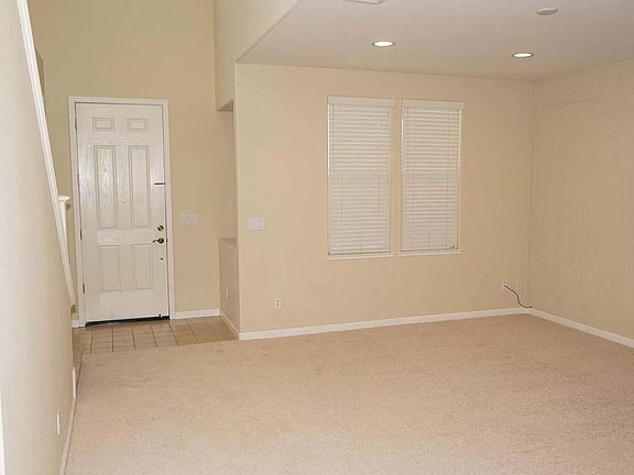 2nd image of 73 E Creek Ct