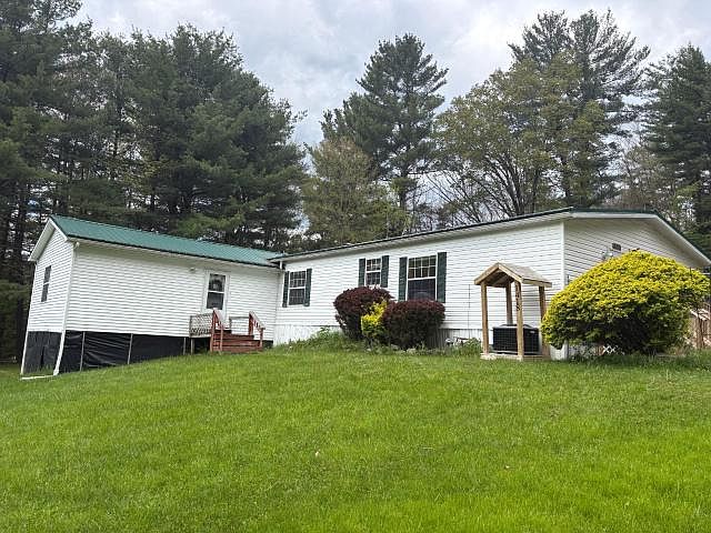 1st image of 1418 Jackson Run Rd #1