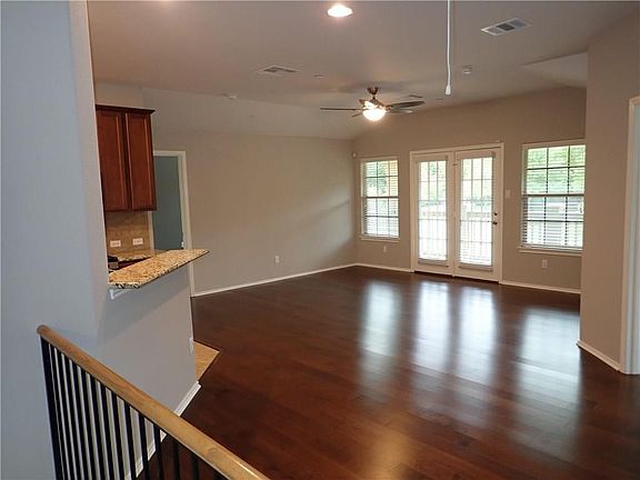 3rd image of 1310 W Parmer Ln APT 1601