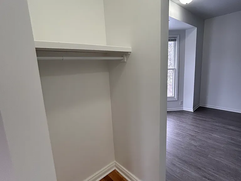 703 W Lovell St #G — Photo 8