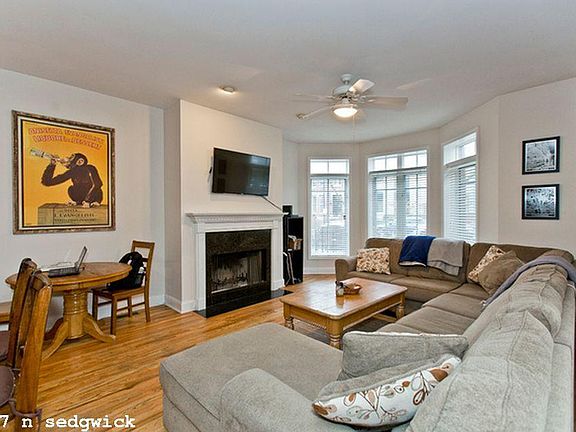 5th image of 1927 N Sedgwick St #1128