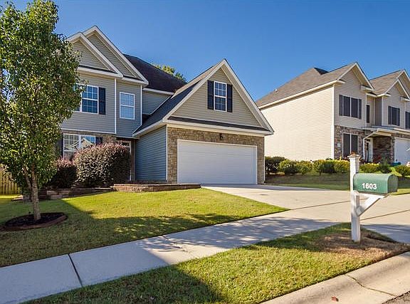 2nd image of 1603 Sweet Meadow Ln