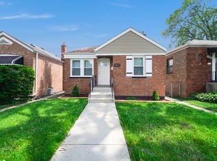9835 S Drexel Ave, Chicago, IL 60628