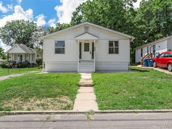 2327 Gaebler Ave, Saint Louis, MO 63114