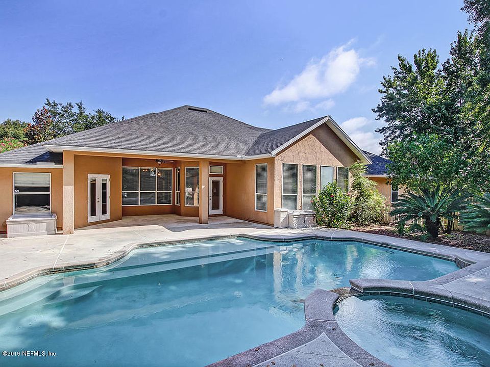 1st image of 11082 Sentry Oak Ct