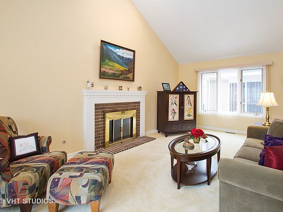 4th image of 1630 E Avon Ct