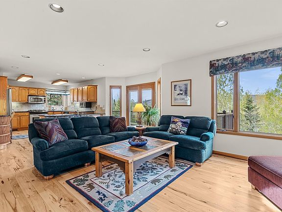 5th image of 1848 Hunters Court