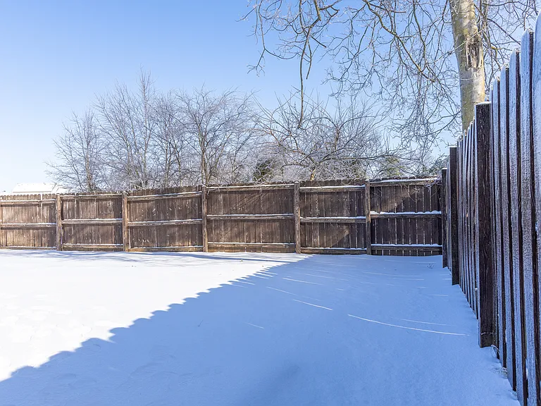 958 Culverson Ct — Photo 17