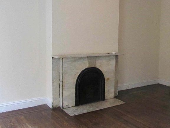 2nd image of 13 E Grace St #13C