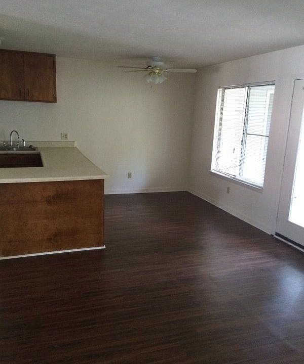 2nd image of 1704 Marys Ct APT B