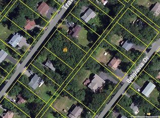 4918 Trafalgar Rd, Tobyhanna, PA 18466