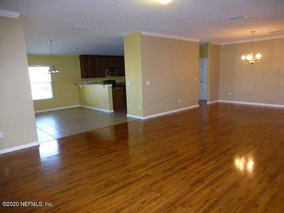5th image of 1021 Torry Ct