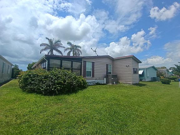 4th image of 14413 SW Rake Dr