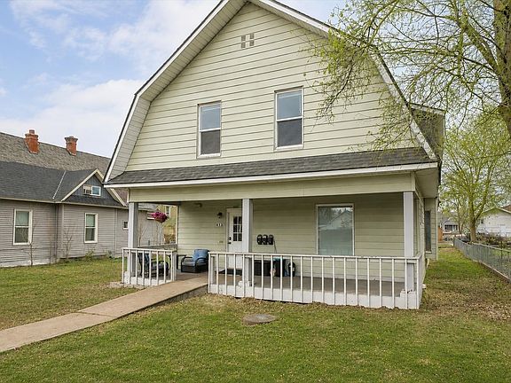 3rd image of 613 W Knox Ave