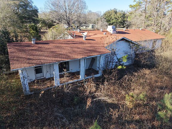 5th image of 123 Bob White Rd