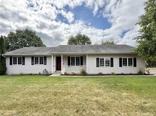 2272 Cobblestone Ln, Beloit, WI 53511