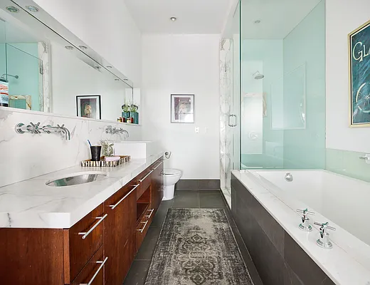 Rented by Compass | media 7