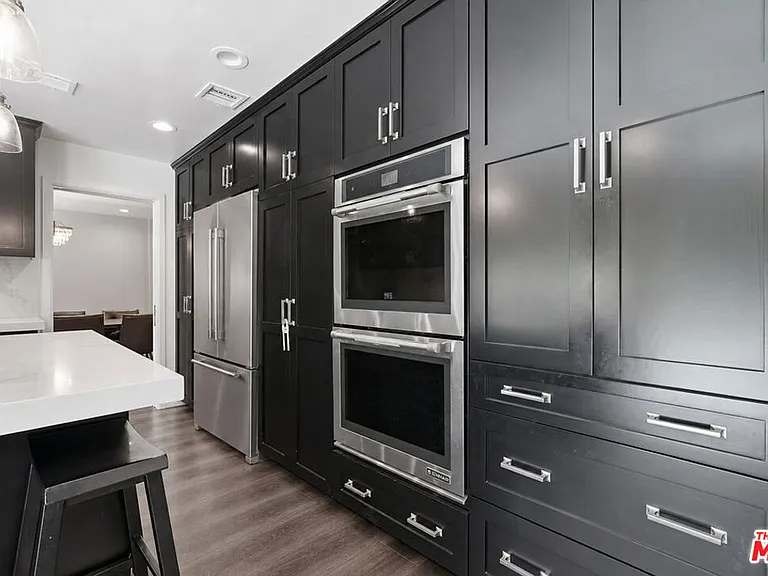 5516 Bluebell Ave — Photo 15