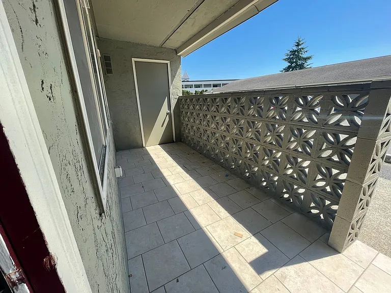 Skandi Villa in Edmonds | Boutique Apartments with Modern Touches | 1 MONTH FREE! — Photo 30