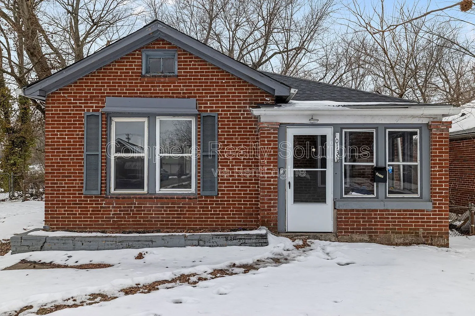 10139 Royal Dr photo 1