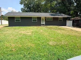 1810 Lexington St, Ruston, LA 71270