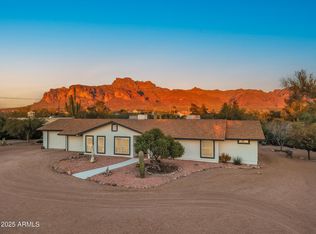 1291 S Red Rock Ct, Apache Junction, AZ 85119