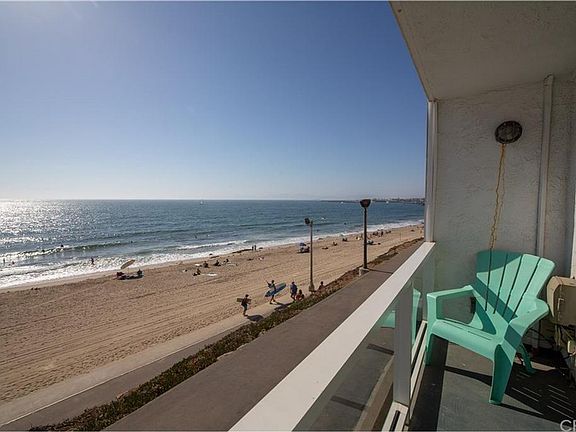 4th image of 615 Esplanade Unit 202