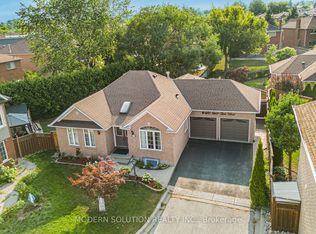 6431 10th Line W, Mississauga, ON L5N7J5