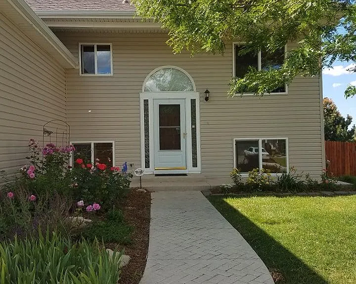 21867 E Alamo Ln — Photo 2