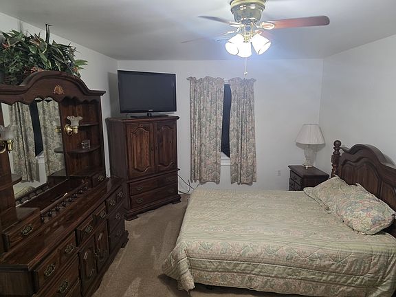 4th image of 2917 Old Memorial Dr APT B