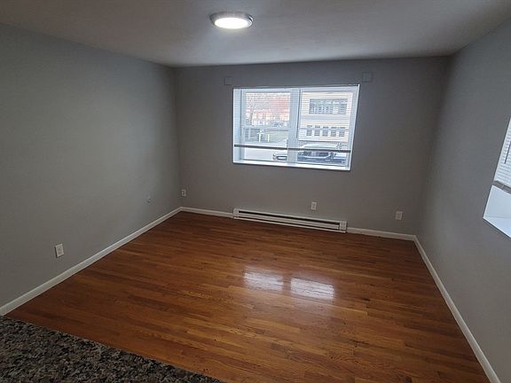 5th image of 24 Colgate Rd APT 5