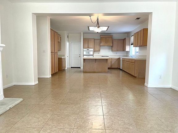 3rd image of 11701 Valley Forge Way