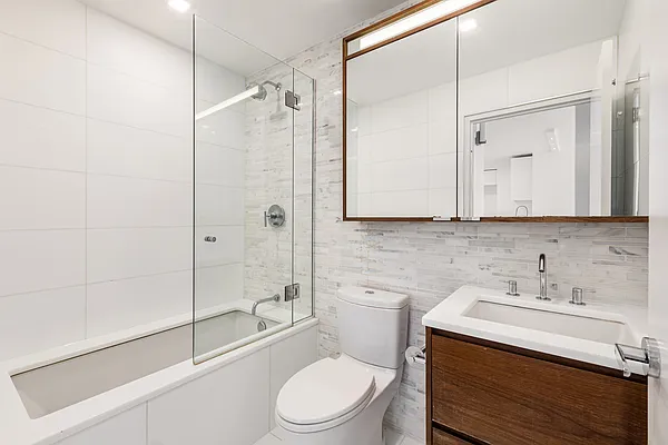 Rented by Douglas Elliman | media 24