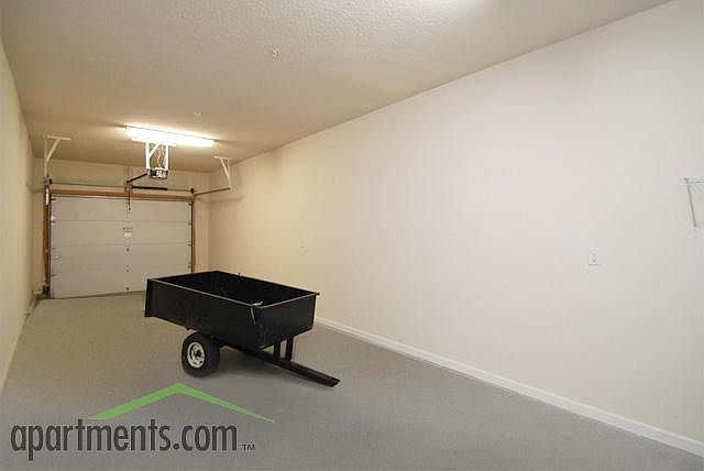 2nd image of 1835 Somerton Pl