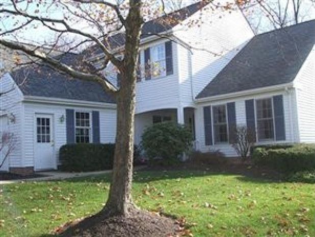 1st image of 213 Manorbrook Dr