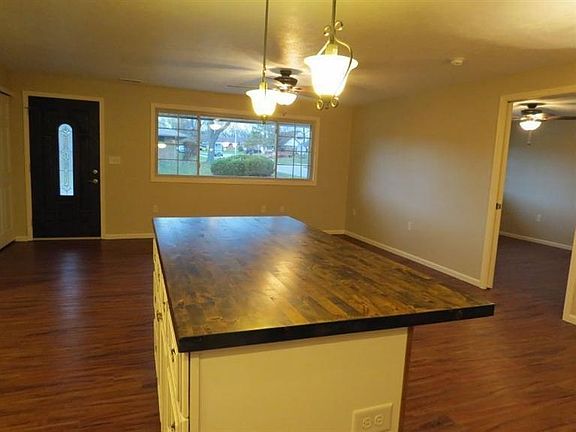 3rd image of 5101 Pepper Dr