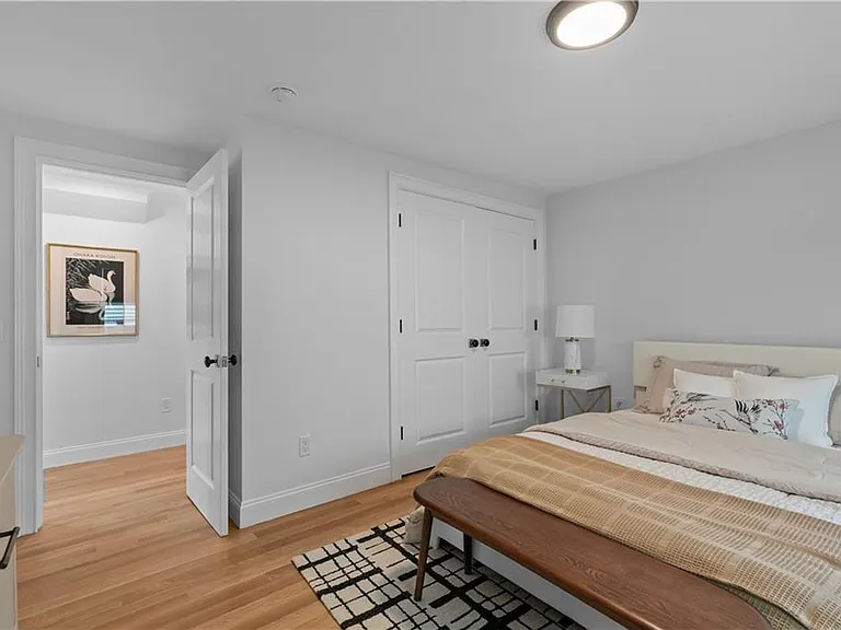 34 E Bowery St — Photo 14