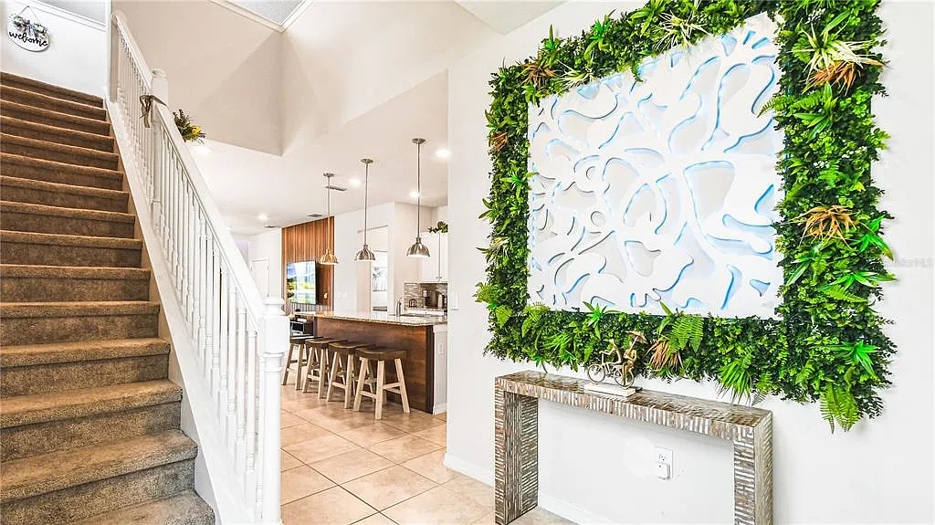 Building Photo - 7219 Oakmoss Loop