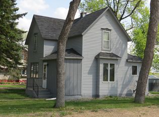 225 3rd St S, Bristol, SD 57219