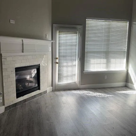 8530 Sunset Loch Dr — Photo 7