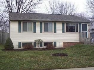 2144 Sprucefield Dr, Columbus, OH 43229