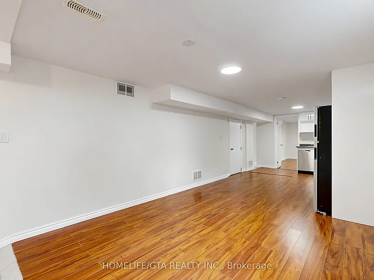 940 Townline Rd S #BASEMENT — Photo 7